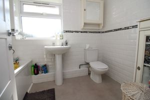 Photo 18- click for photo gallery